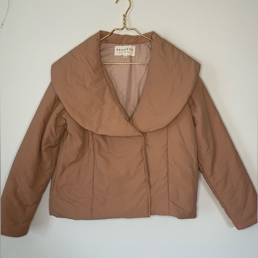 Collared puffer coat - Picture 2 of 4